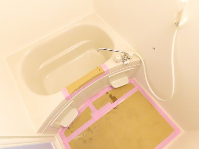 プランタン曙の浴室