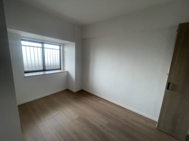 【洋室】ロータリーパレスアリーラ春日部 