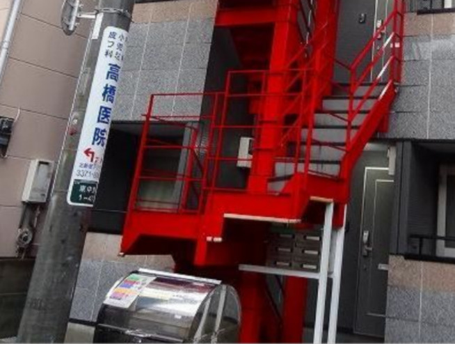 DIXのエントランス|敷地内ゴミ捨て場☆
