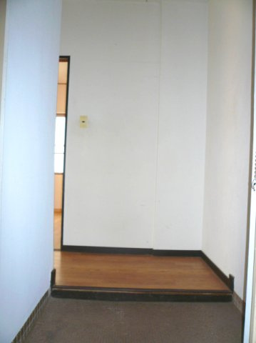 長谷コーポの玄関|落ち着いた玄関です