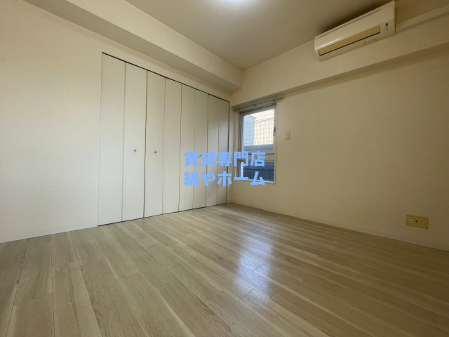 CITY　SPIRE幸町の寝室|広くて明るい寝室