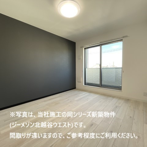 サンメゾン東岩槻の寝室|同シリーズの洋室です