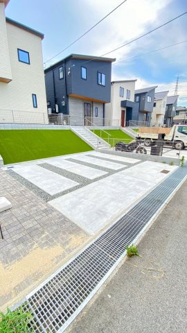 山口町金仙寺3丁目の駐車場