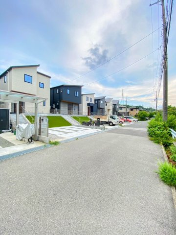 山口町金仙寺3丁目の前面道路含む現地写真