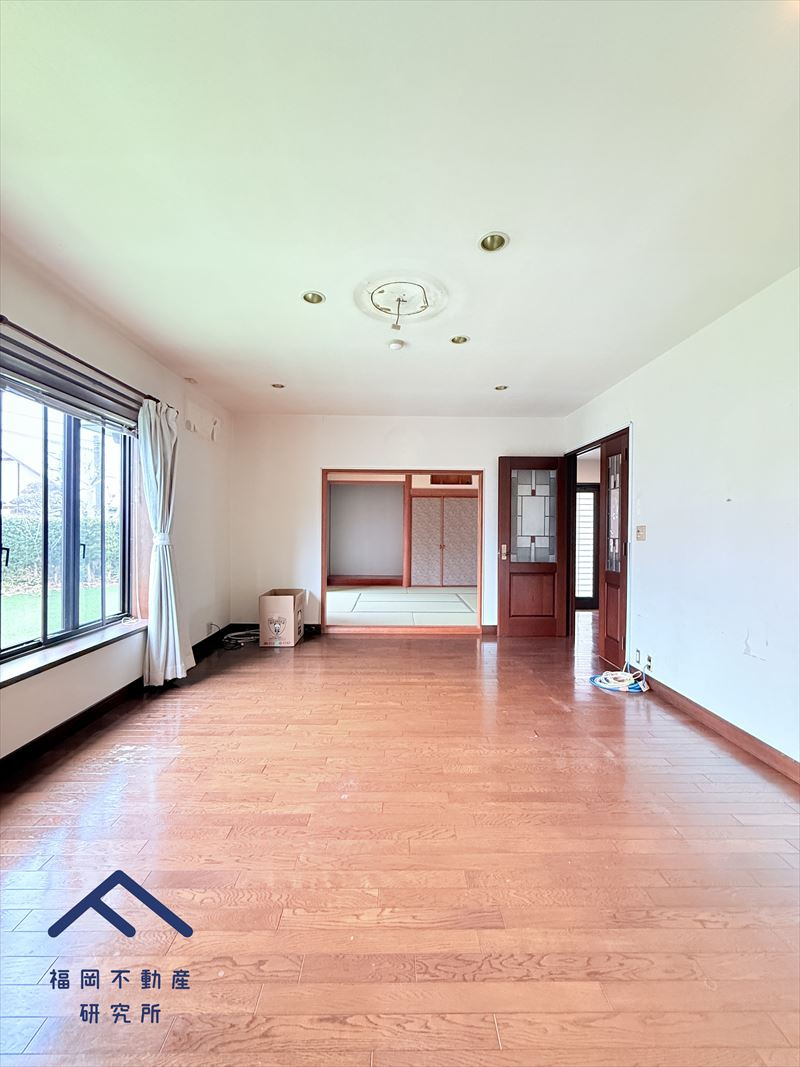 筑紫野市美しが丘南５丁目　戸建ての居間・リビング