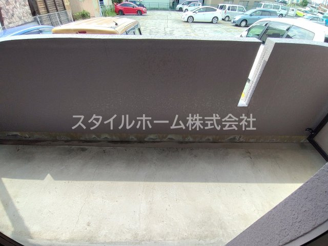 エクシード松山のバルコニー