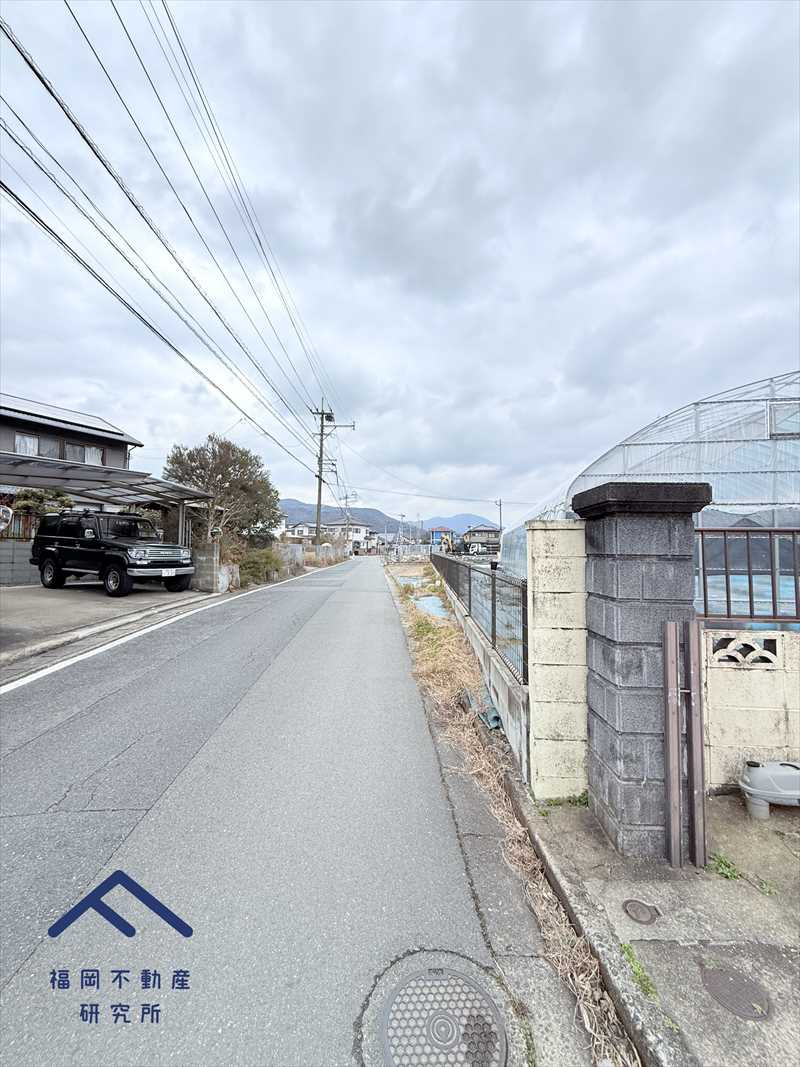 筑紫野市大字下見 　戸建ての前面道路含む現地写真