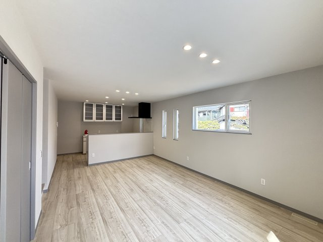 新築戸建　伴東８丁目の居間・リビング|LDK　17帖