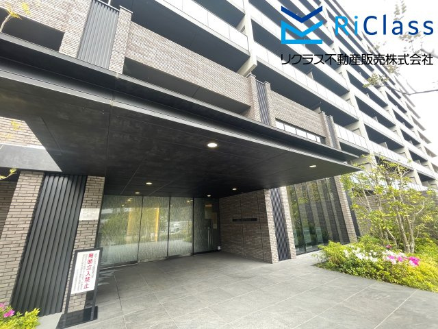 シエリア須磨鷹取のエントランス|毎日通るエントランスはこのようになっています