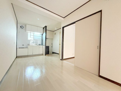 【居間・リビング】 | 高岡マンション