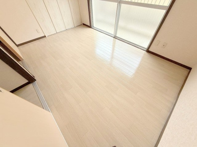 【居間・リビング】 | 高岡マンション