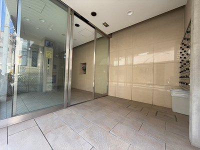 【エントランス】 | ラピスラズリ