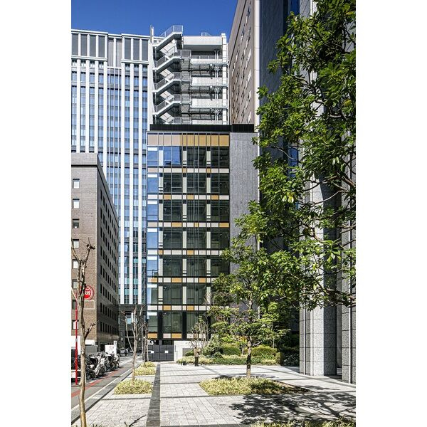 HP-SQUARE YAESU(エイチピースクエアヤエス)の外観