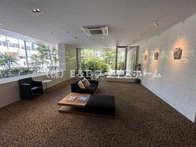 【ロビー】 | 仲介手数料０円！HPに初期費用掲載「プライスホーム」で検索！エンクレスト博多PREMIER