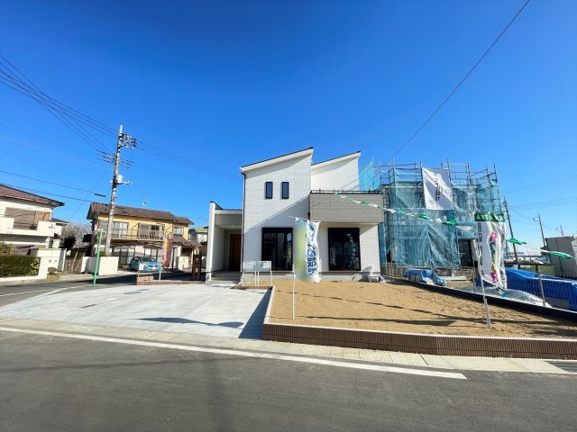 館林市高根町　AiTOWN　全4区画の前面道路含む現地写真