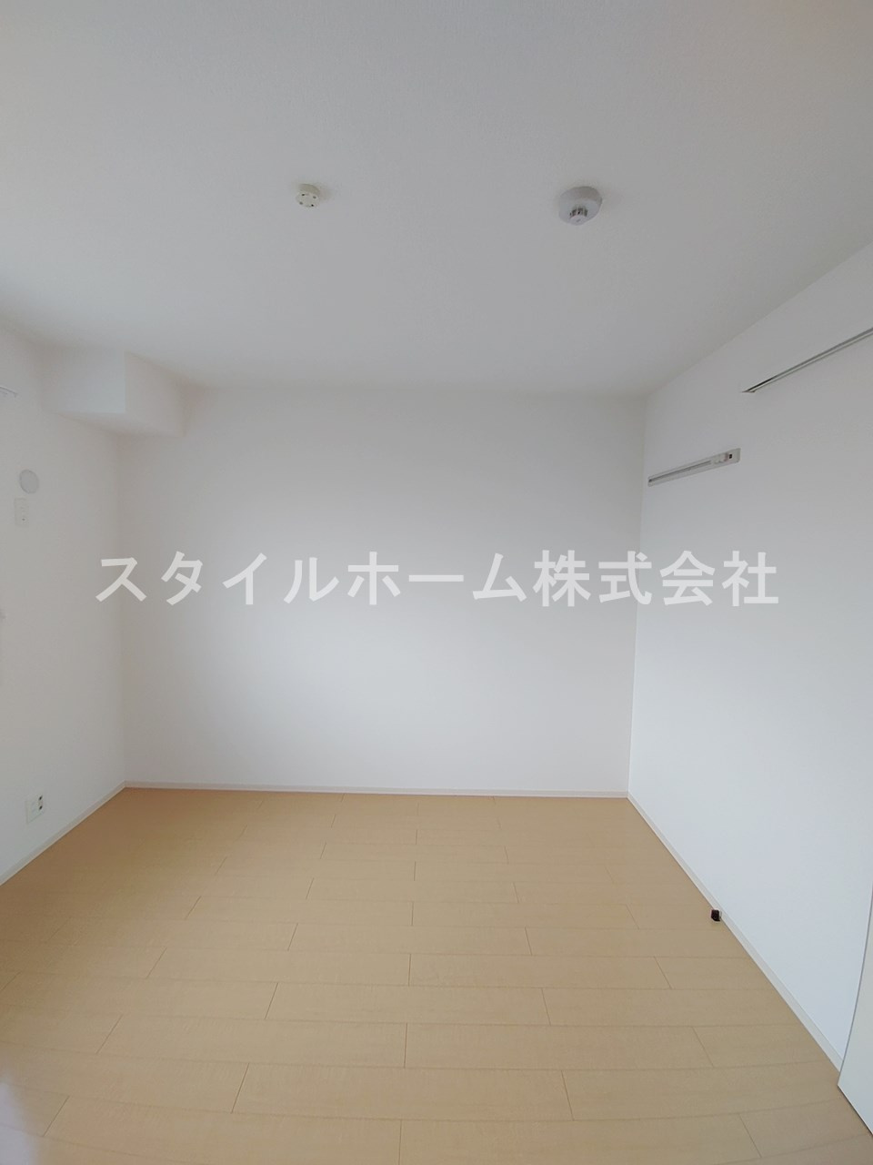 パークサイド前田の洋室|別部屋写真です。