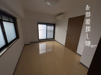 エトランゼ12の内装