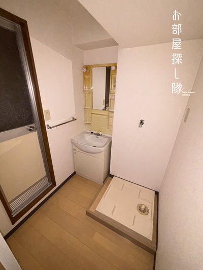 エトランゼ12の独立洗面台