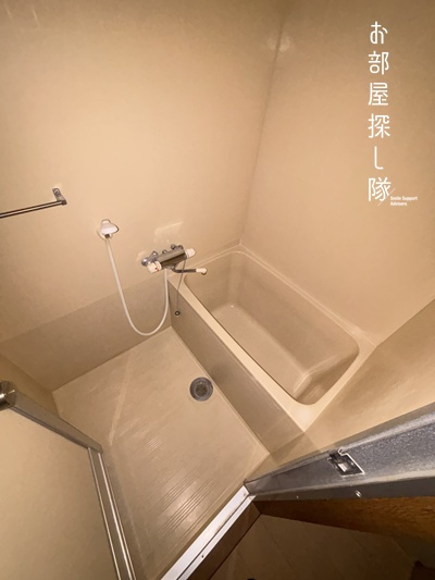 エトランゼ12の浴室