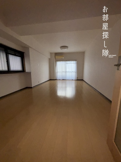 エトランゼ12の居間・リビング