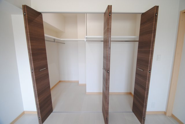 エトランゼ東櫛原15の収納|同タイプ　イメージ写真