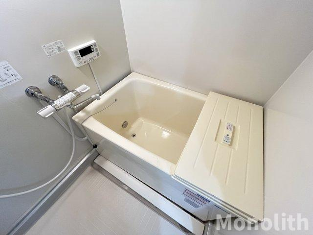 泉北鴨谷台３丁6号棟の浴室