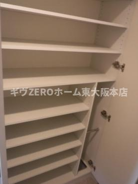 エステムコート難波サウスプレイスⅧハイドの収納