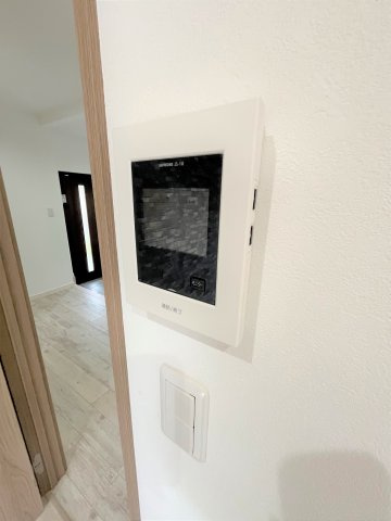 【セキュリティ】 | 仲介手数料無料！高千帆小学校に通えるリフォーム済み中古住宅　山陽小野田市高千帆２丁目 | 録画機能付きのTVモニターインターホン