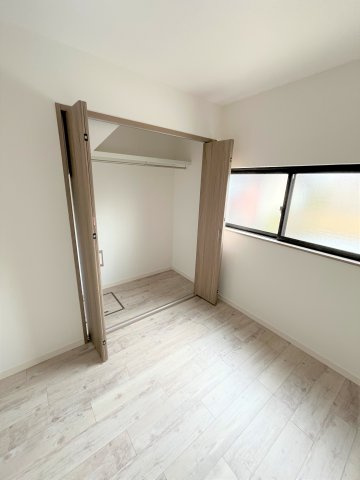 【収納】 | 仲介手数料無料！高千帆小学校に通えるリフォーム済み中古住宅　山陽小野田市高千帆２丁目 | ちょっとした収納スペースも充実しています