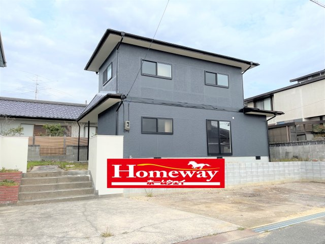 【外観】 | 仲介手数料無料！高千帆小学校に通えるリフォーム済み中古住宅　山陽小野田市高千帆２丁目 | かわいいお家になって誕生しました