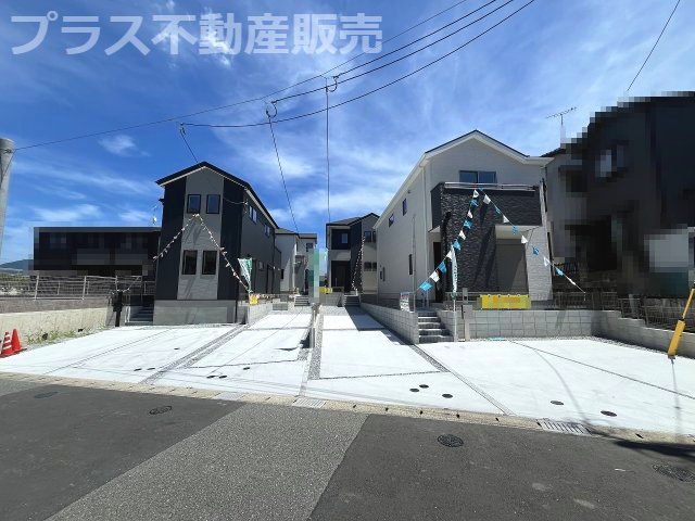 【外観】 | 糟屋郡志免町王子4丁目4期　4号棟（全4棟）【仲介手数料無料・0円】 | 現地写真。プラス不動産販売なら、現場の全ての棟をまとめてご見学頂けます。