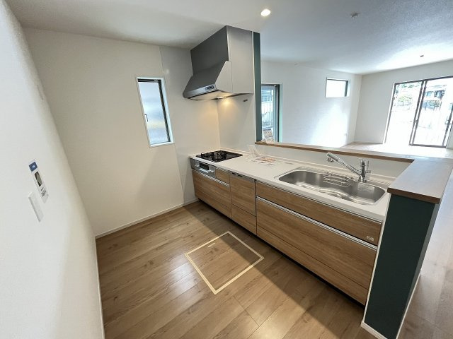 【キッチン】 | 糟屋郡志免町王子4丁目4期　4号棟（全4棟）【仲介手数料無料・0円】 | 現地写真。