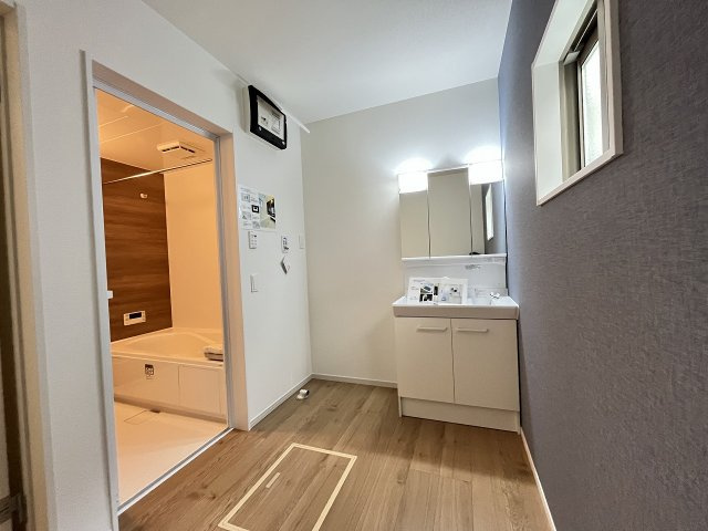 【洗面所】 | 糟屋郡志免町王子4丁目4期　4号棟（全4棟）【仲介手数料無料・0円】 | 現地写真。