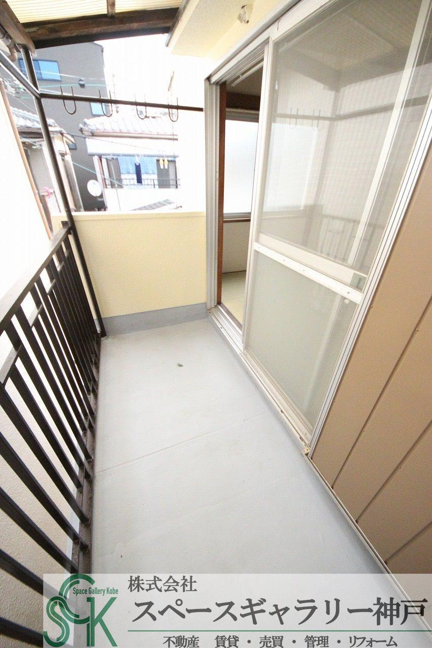 明石市魚住町清水鈴谷の一戸建てのバルコニー