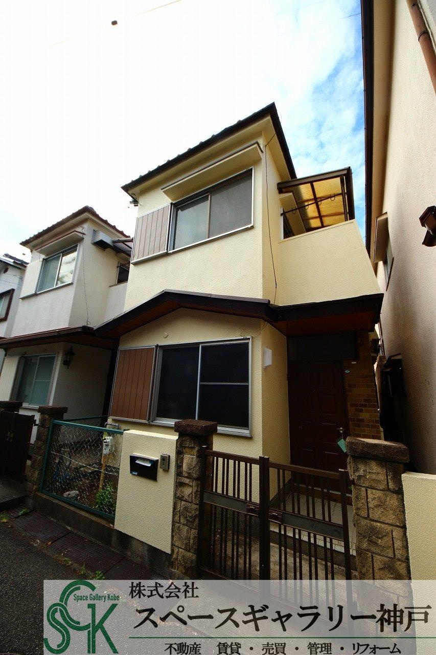 明石市魚住町清水鈴谷の一戸建ての外観