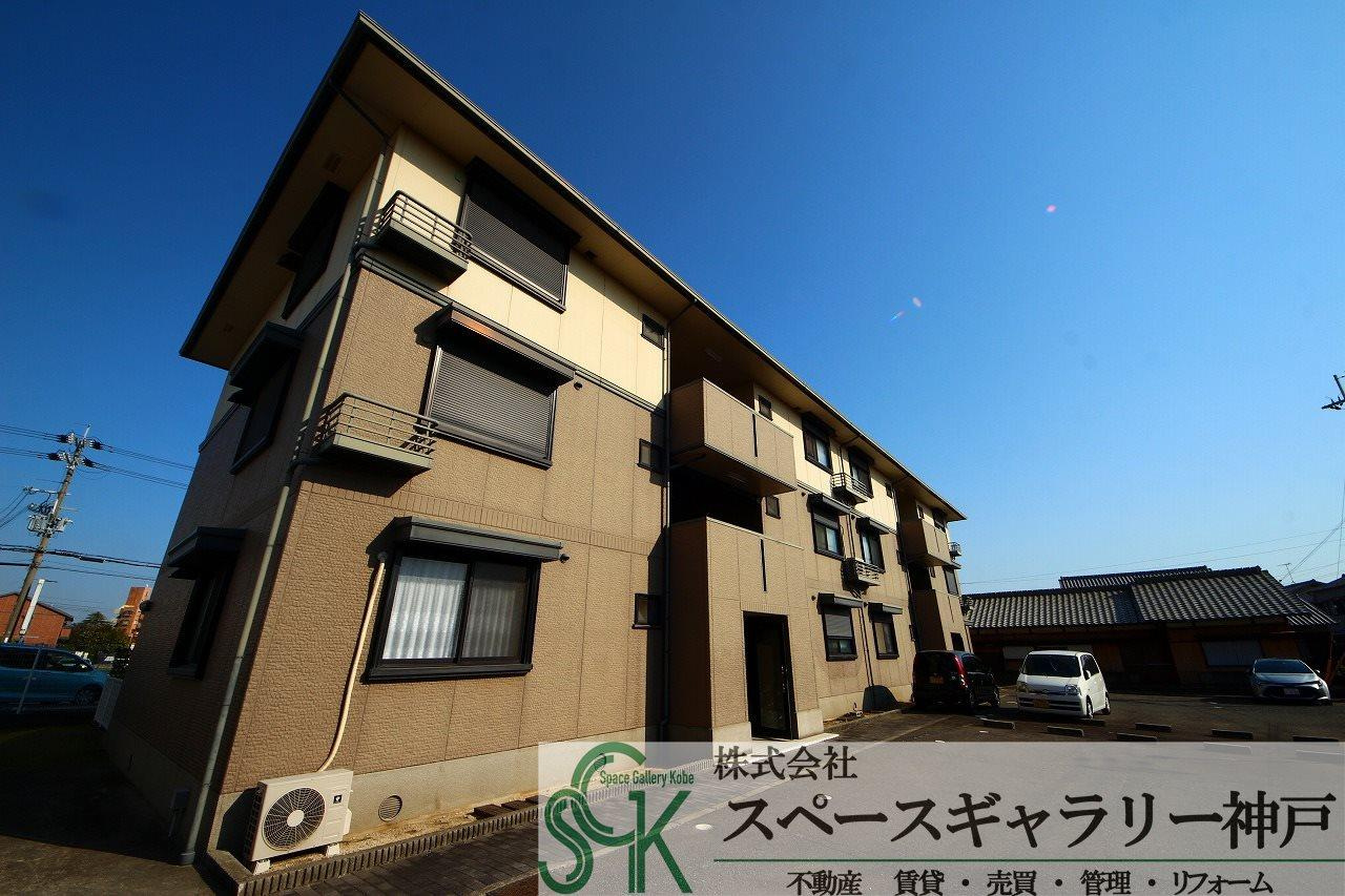 シャトー山手の外観