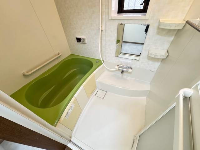 島ハイツの浴室