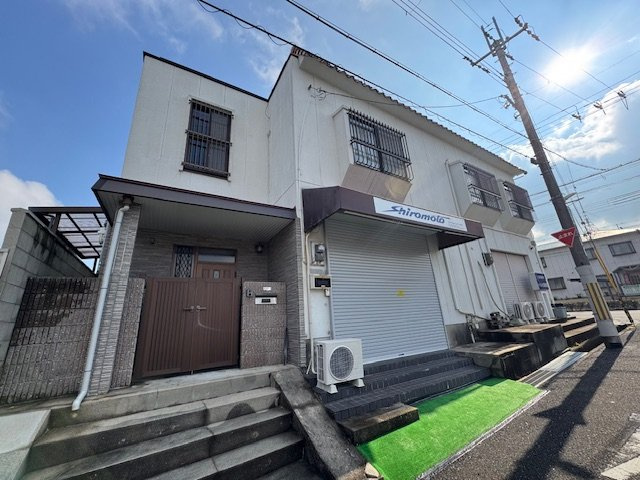 島ハイツの外観