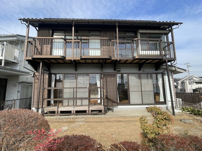 【外観】 | 上山口　中古戸建 | 築35年とは思えないほどしっかり手入れがされている建物ですね。重厚感と庭の雰囲気が素晴らしい。