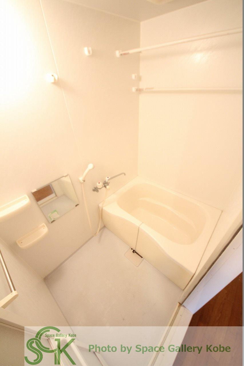 アプライズの浴室|※お部屋により仕様が異なる場合があります。