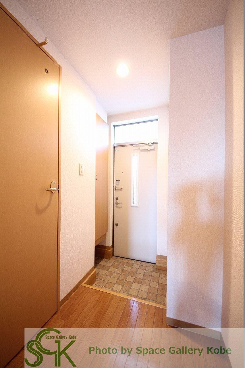 アプライズの玄関|※お部屋により仕様が異なる場合があります。