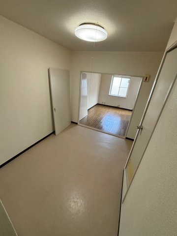 ストーク西灘の内装