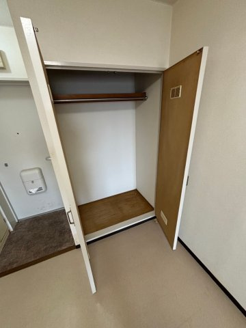 ストーク西灘の収納