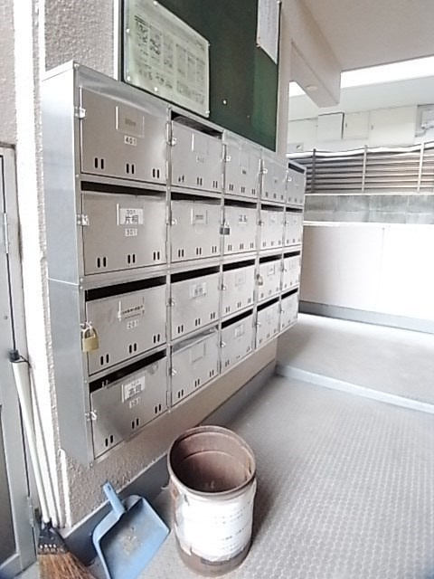 ストーク西灘のロビー