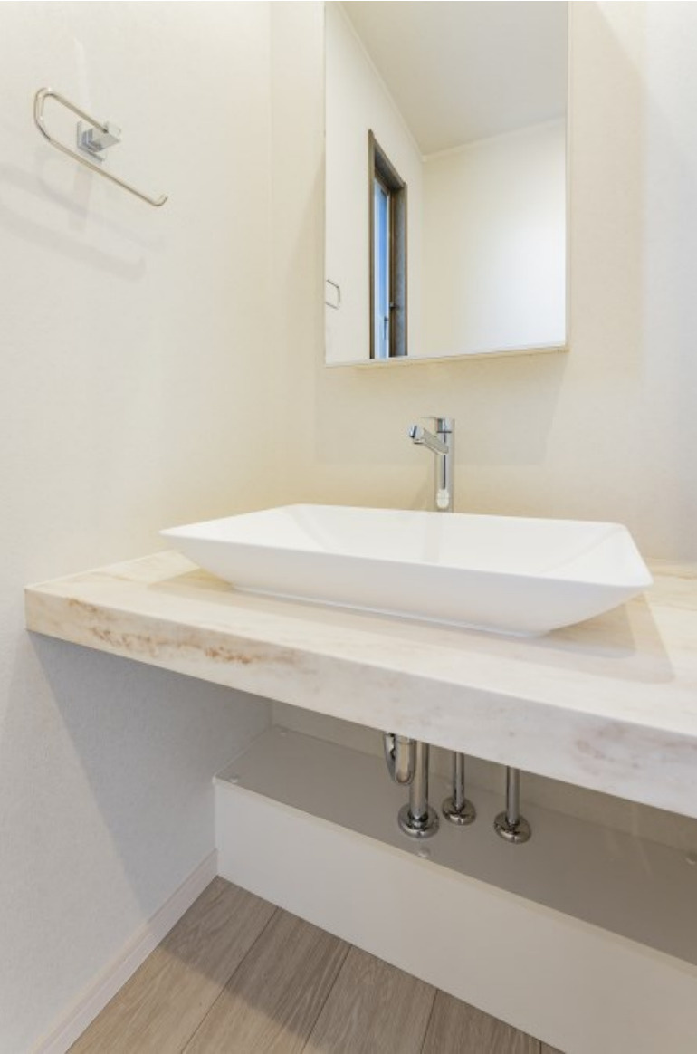 横浜市戸塚区上柏尾町 軽量鉄骨中古戸建て【仲介手数料無料】