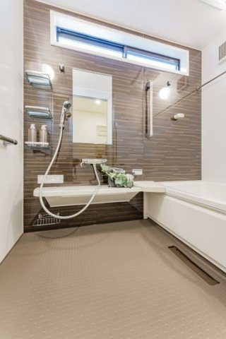 横浜市戸塚区上柏尾町 軽量鉄骨中古戸建て【仲介手数料無料】