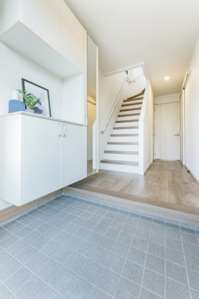 横浜市戸塚区上柏尾町 軽量鉄骨中古戸建て【仲介手数料無料】