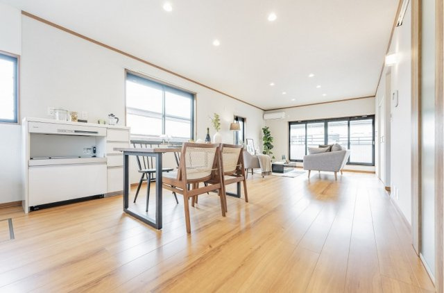 横浜市鶴見区江ヶ崎町 軽量鉄骨中古戸建て【仲介手数料半額】