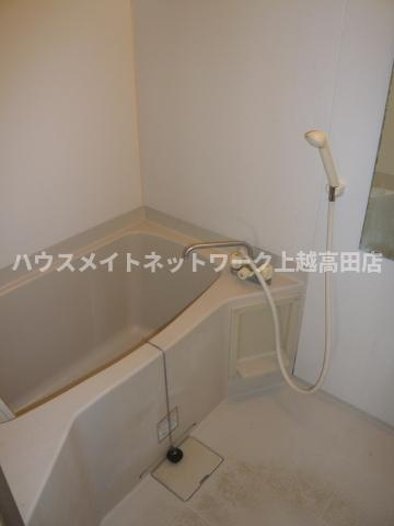 ハイツオルビアの浴室|浴室
