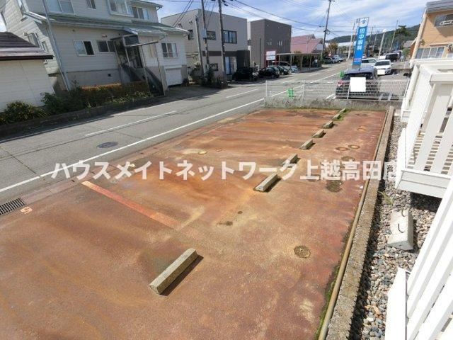 ベリーズの駐車場|駐車場